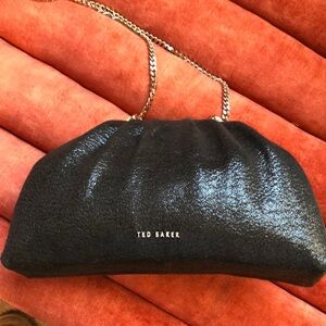 Ted baker like new evening bag clutch w gold chain magnetic closure 6x9
